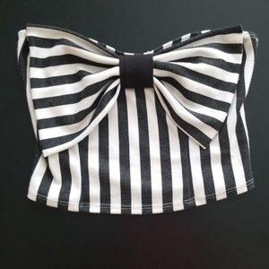 Black & white stripes Crop top